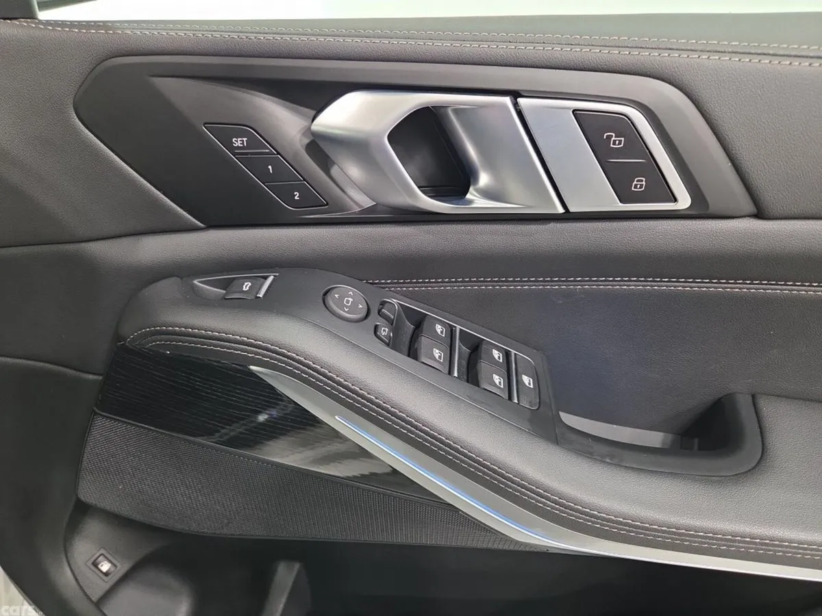 BMW X5 SUV, Petrol Plug-in Hybrid, 2025, White