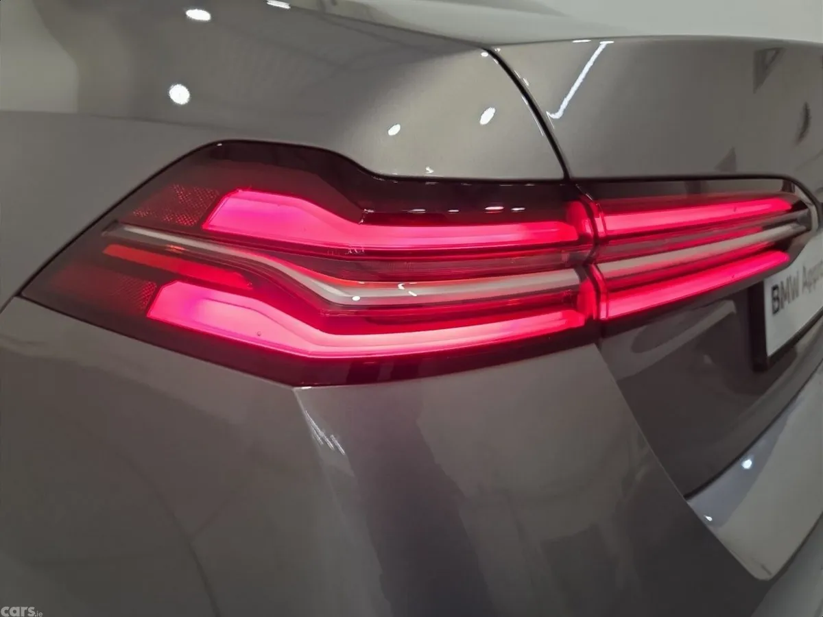 BMW 5-Series Saloon, Petrol Plug-in Hybrid, 2025, Grey