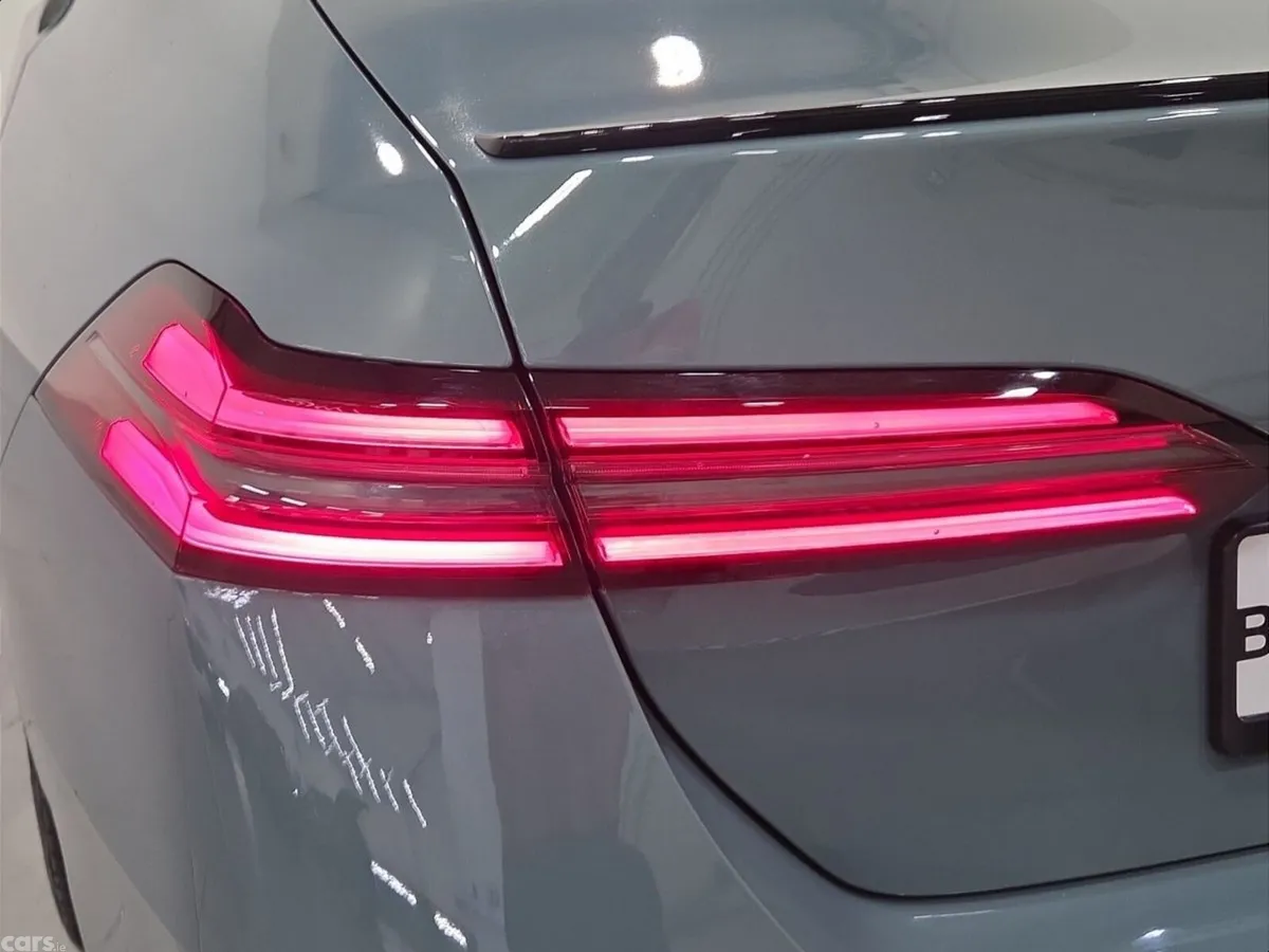 BMW 5-Series Saloon, Petrol Plug-in Hybrid, 2025, Green