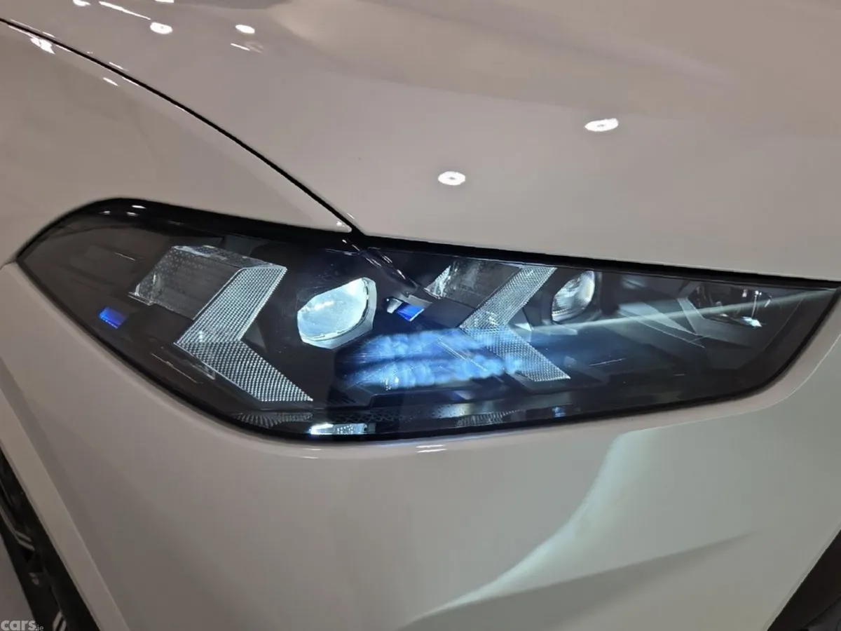 BMW X5 SUV, Petrol Plug-in Hybrid, 2024, White