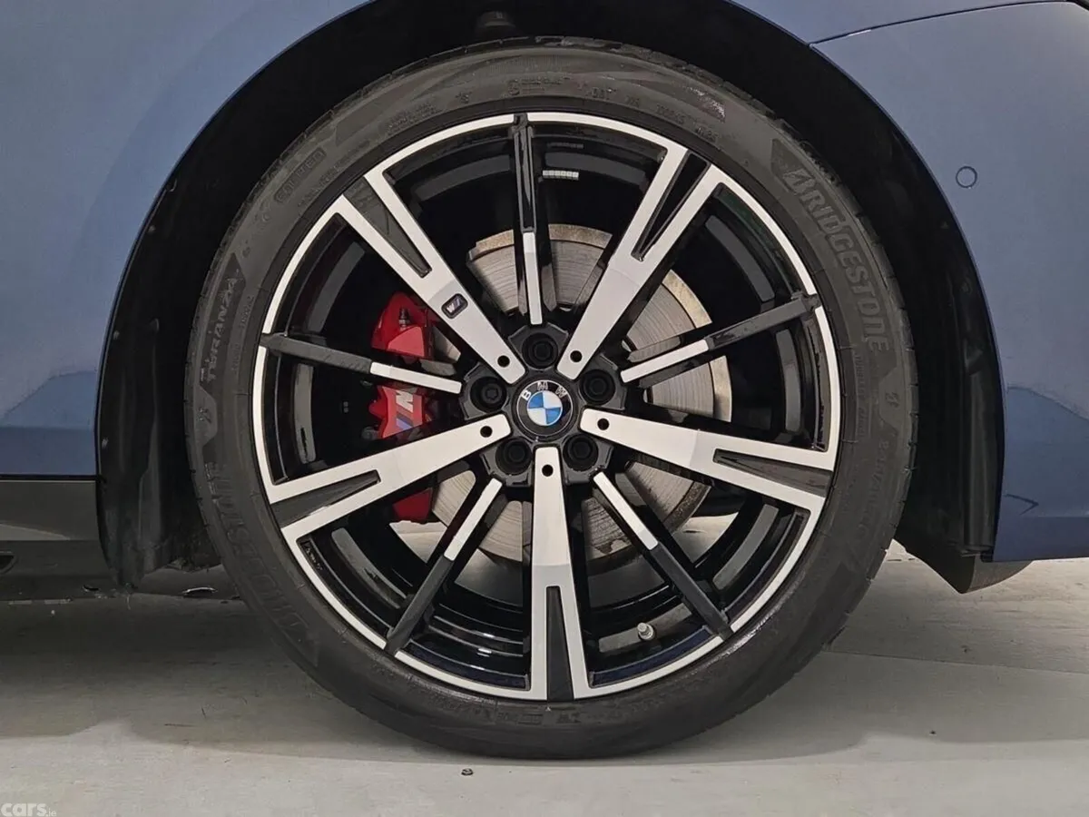 BMW 5-Series Saloon, Petrol Plug-in Hybrid, 2025, Blue
