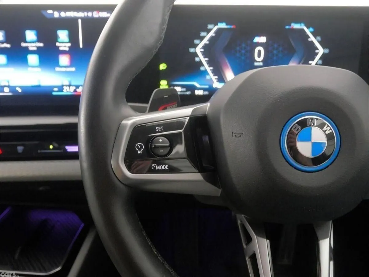 BMW 5-Series Saloon, Petrol Plug-in Hybrid, 2024, Black