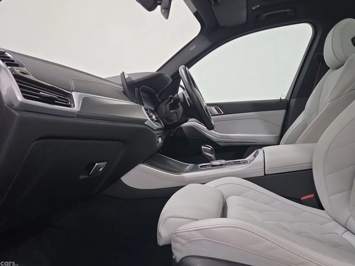 BMW X5 SUV, Petrol Plug-in Hybrid, 2023, Black