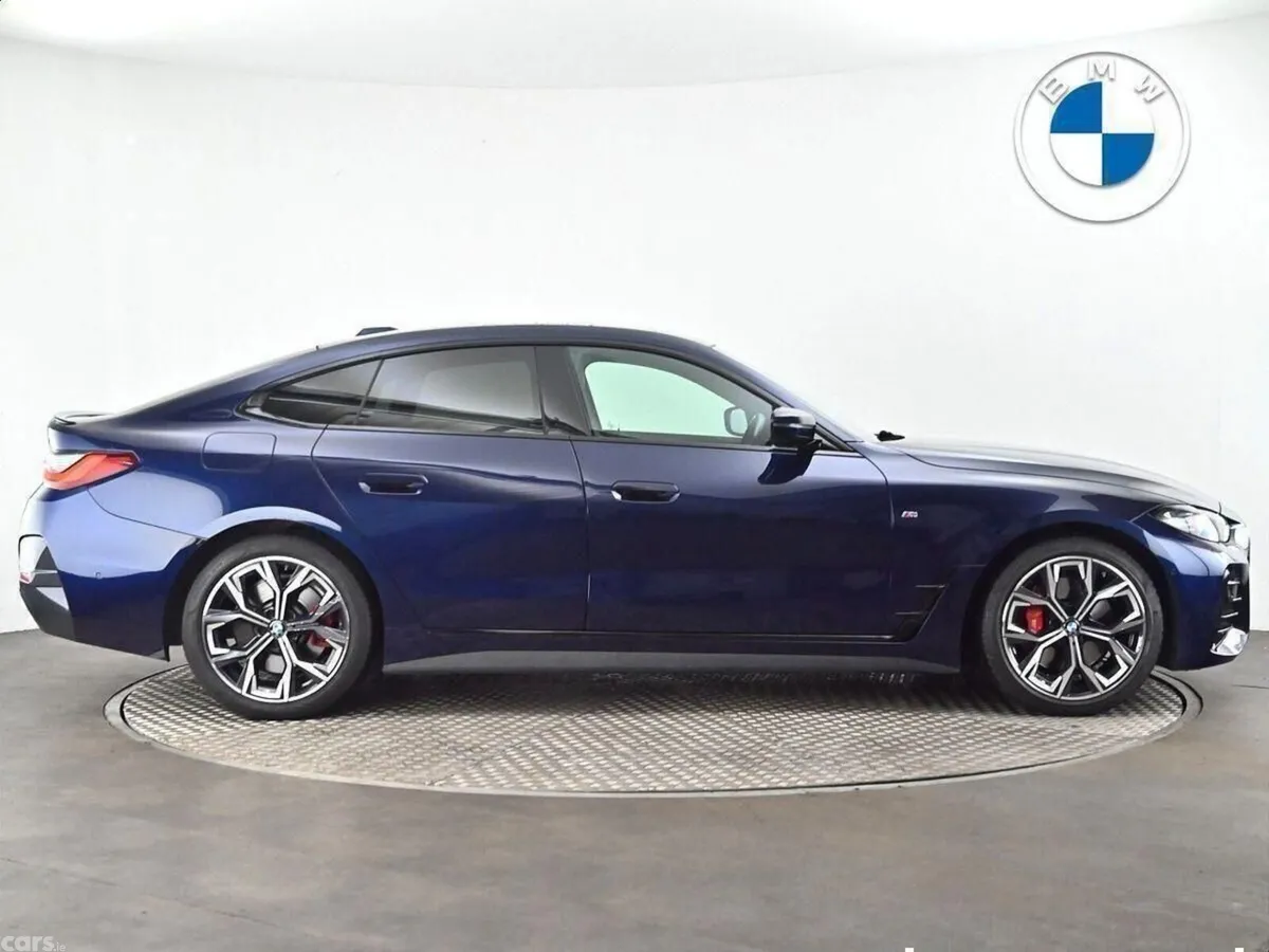 BMW 4-Series Hatchback, Diesel Hybrid, 2022, Blue