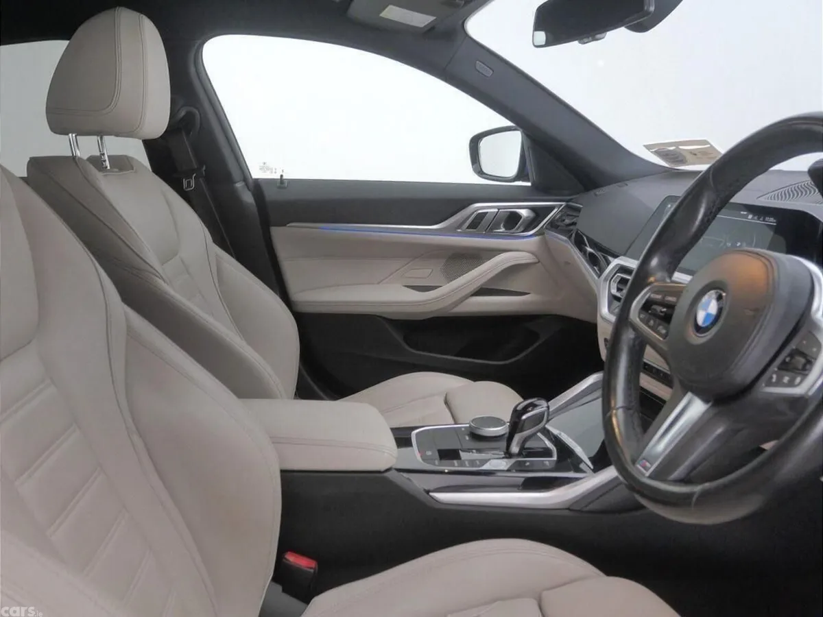 BMW 4-Series Hatchback, Diesel Hybrid, 2023, Blue