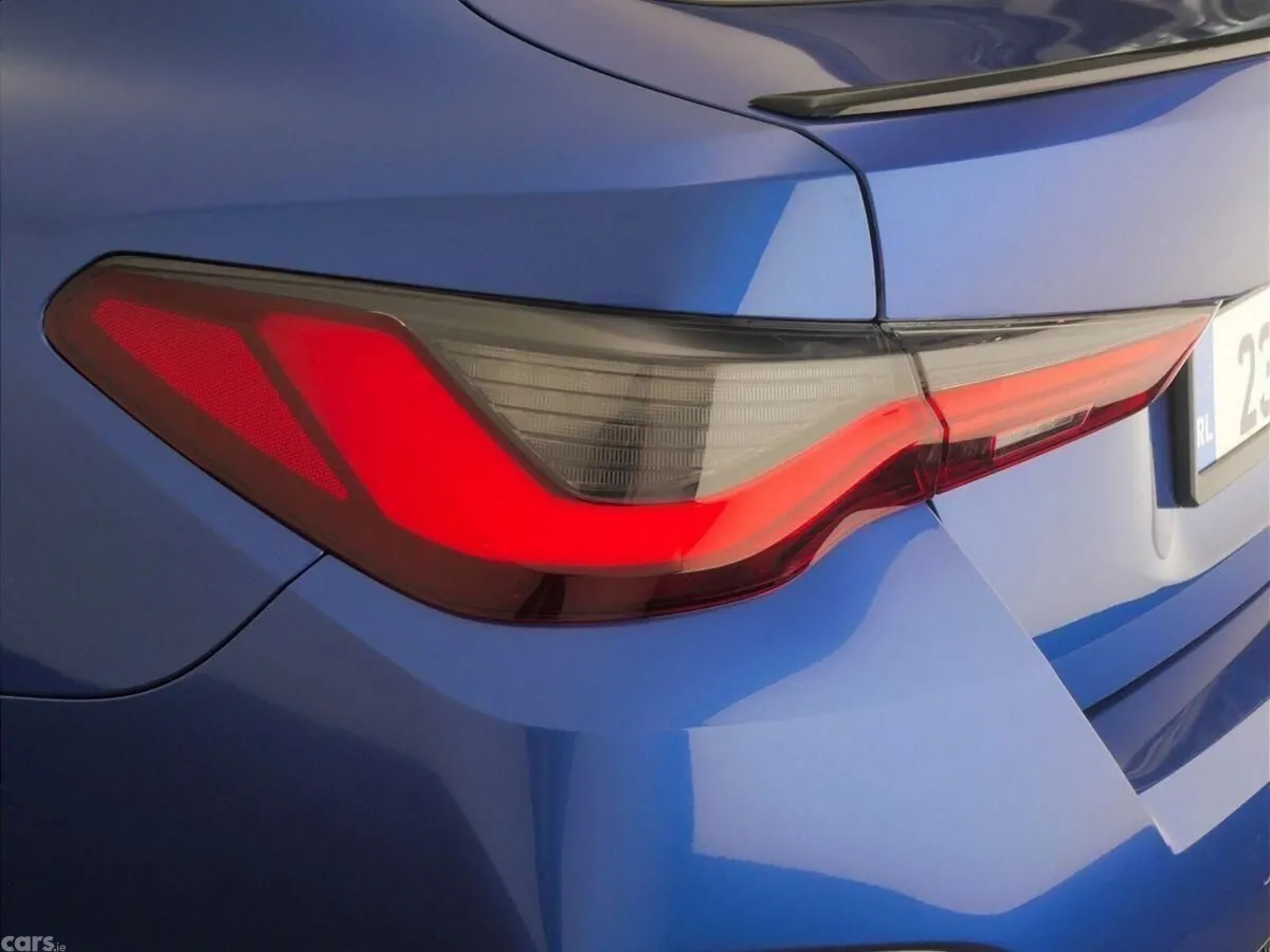 BMW 4-Series Hatchback, Diesel Hybrid, 2023, Blue