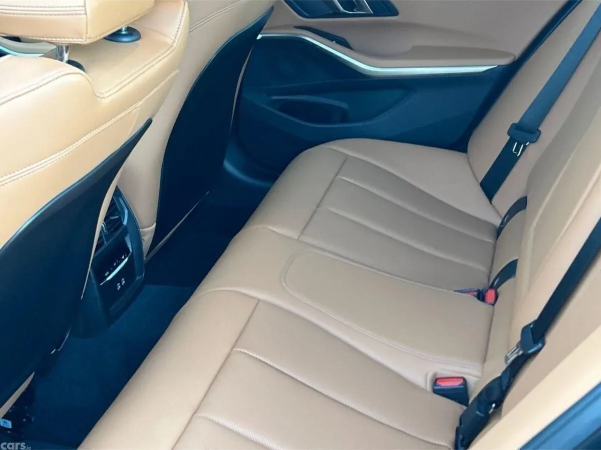 BMW 3-Series Saloon, Petrol Plug-in Hybrid, 2026, Black
