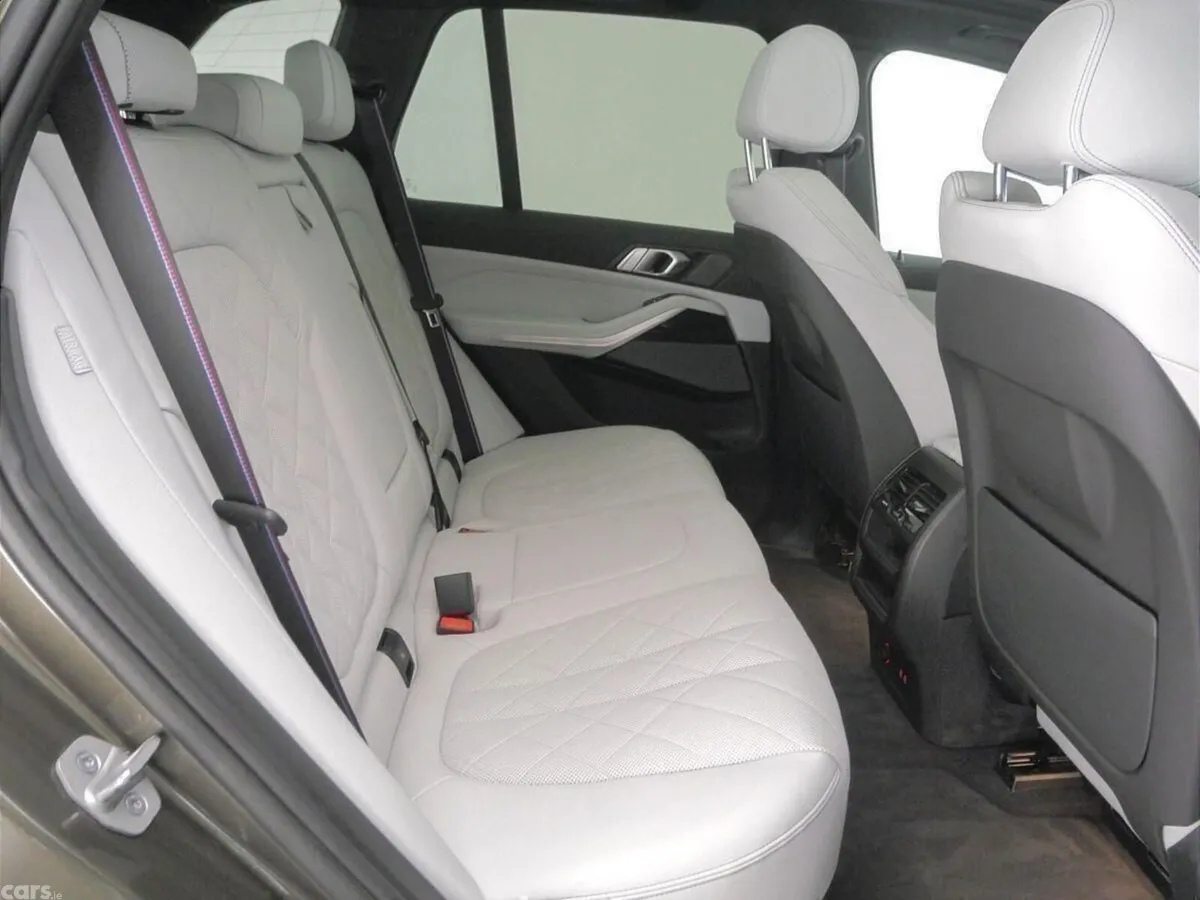 BMW X5 SUV, Petrol Plug-in Hybrid, 2024, Green