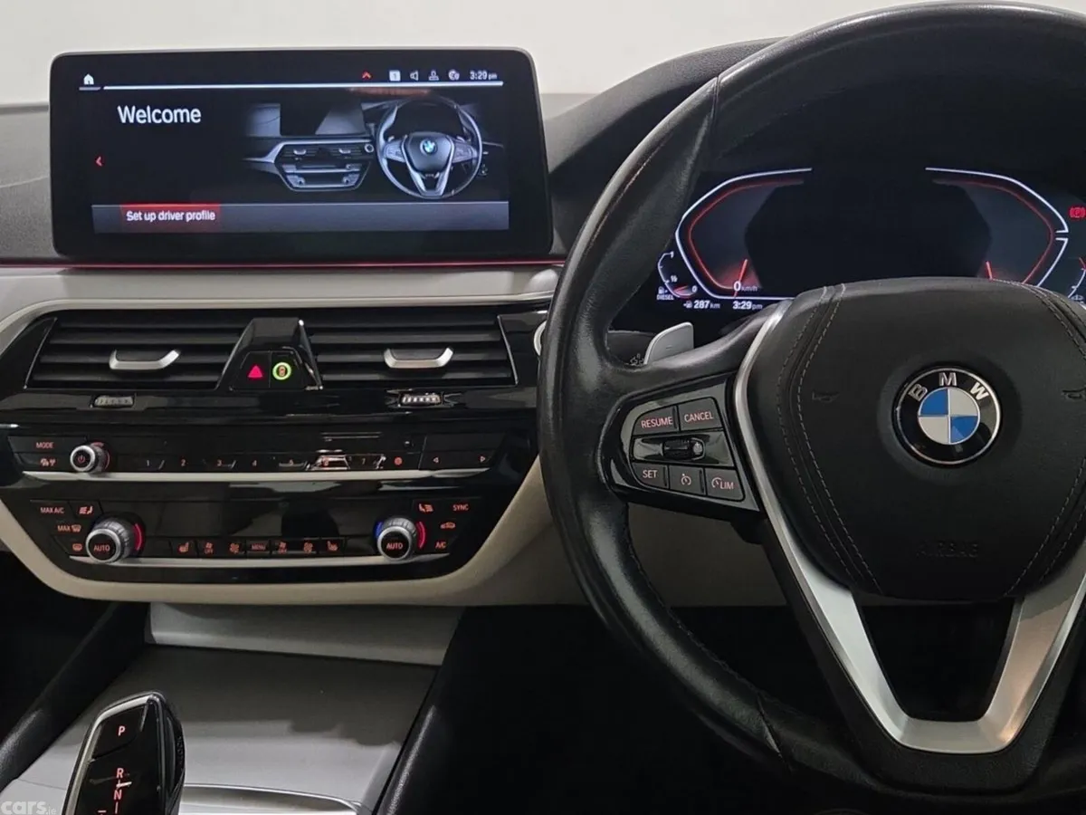 BMW 5-Series Saloon, Diesel Hybrid, 2021, Grey