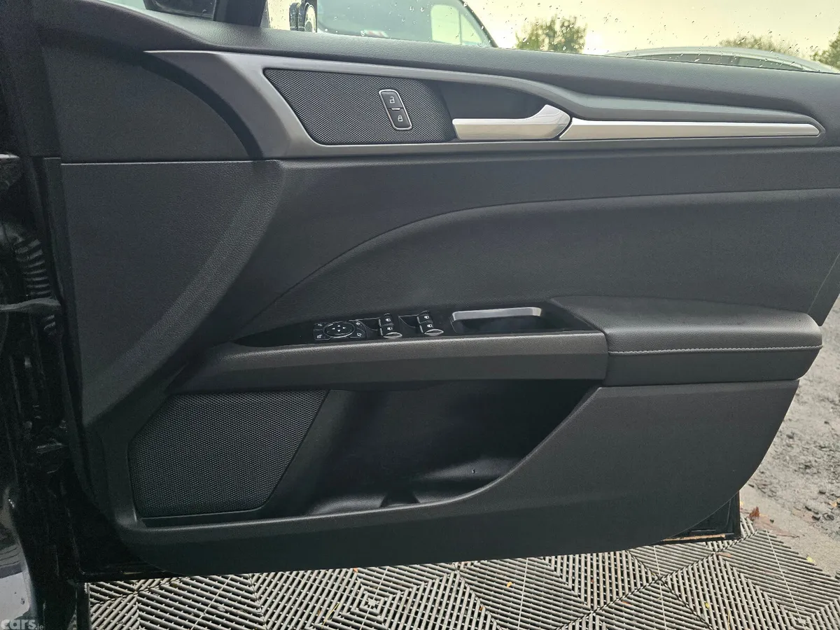 Ford Mondeo Estate, Diesel, 2015, Black