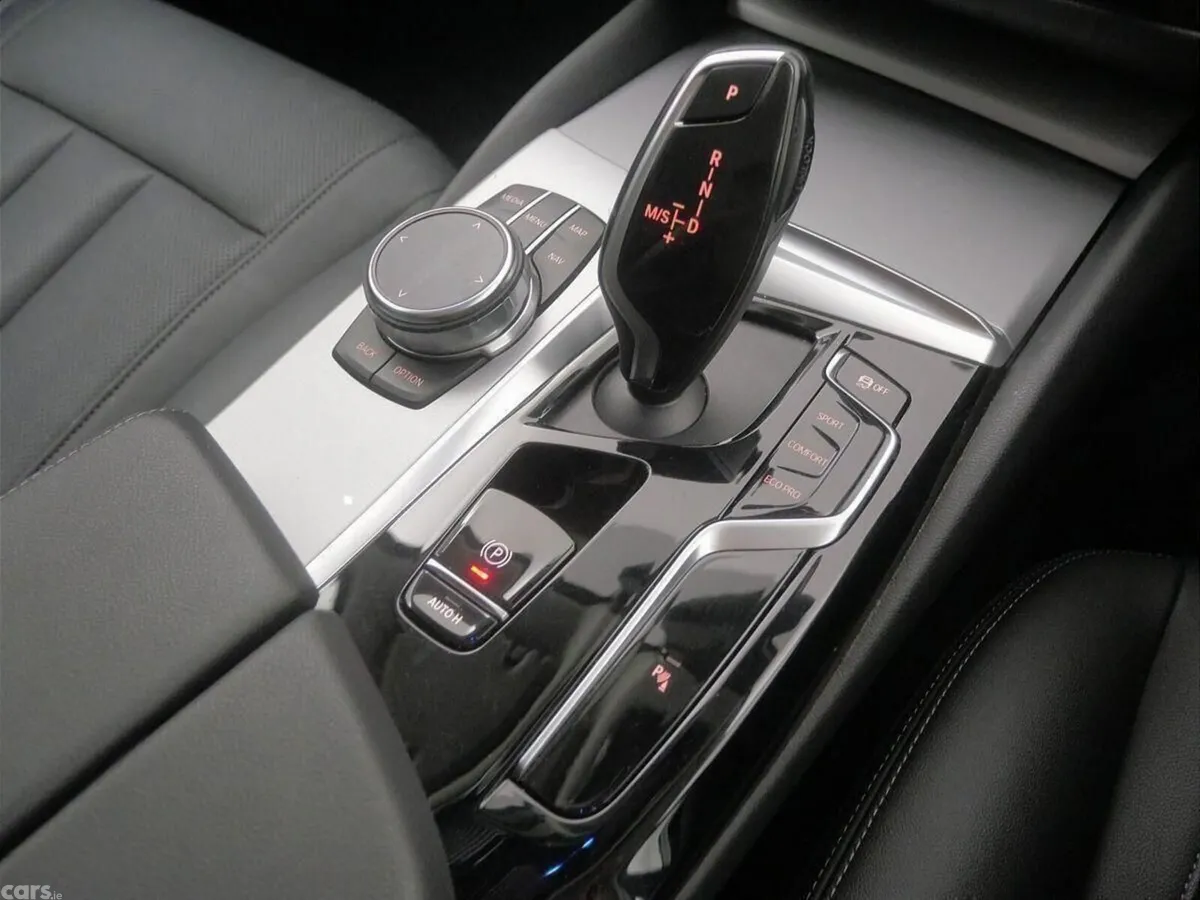 BMW 5-Series Saloon, Diesel Hybrid, 2023, Black