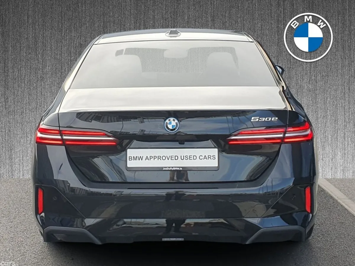 BMW 5-Series Saloon, Petrol Plug-in Hybrid, 2026, Black