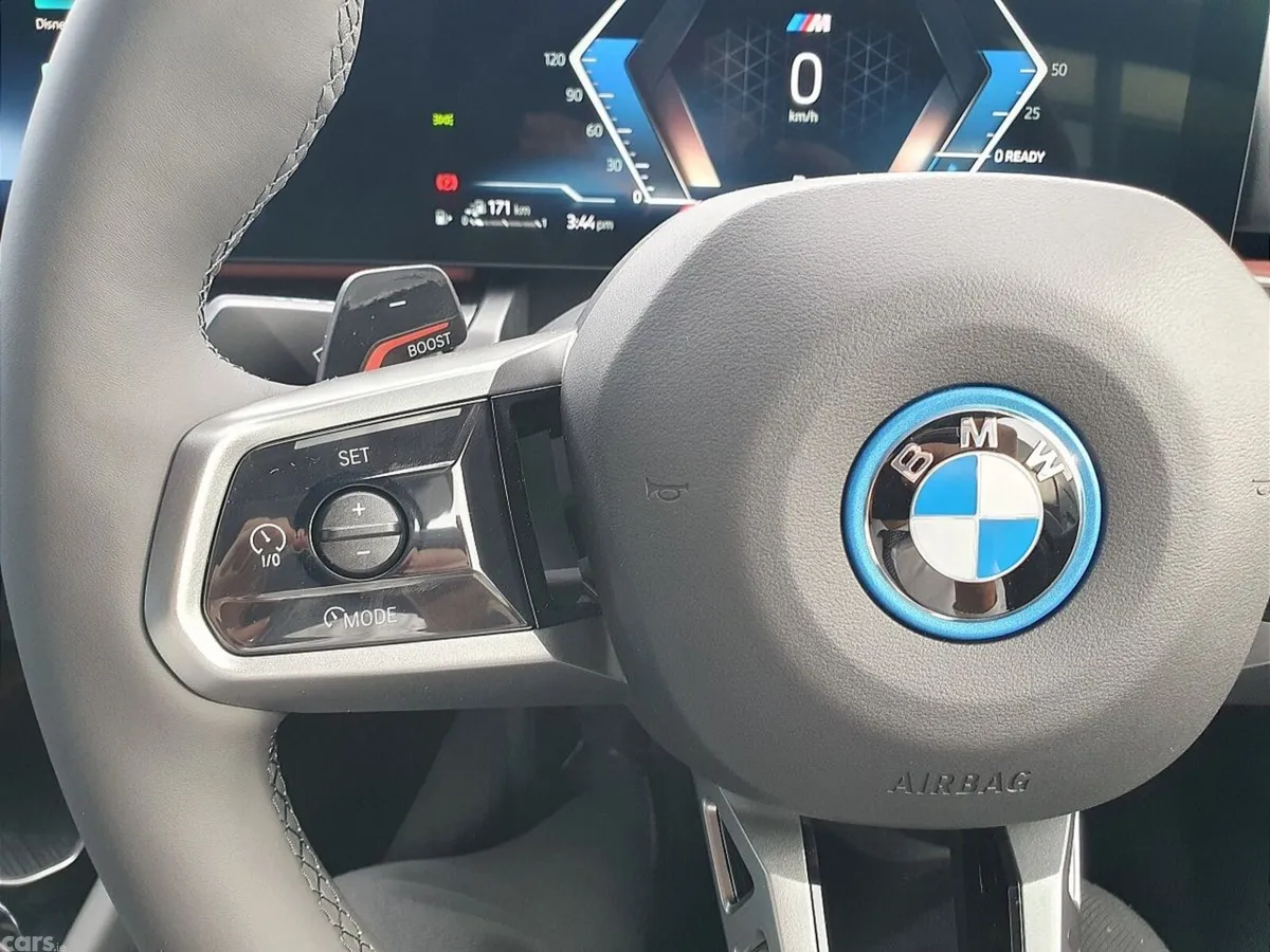 BMW 5-Series Saloon, Petrol Plug-in Hybrid, 2026, Black