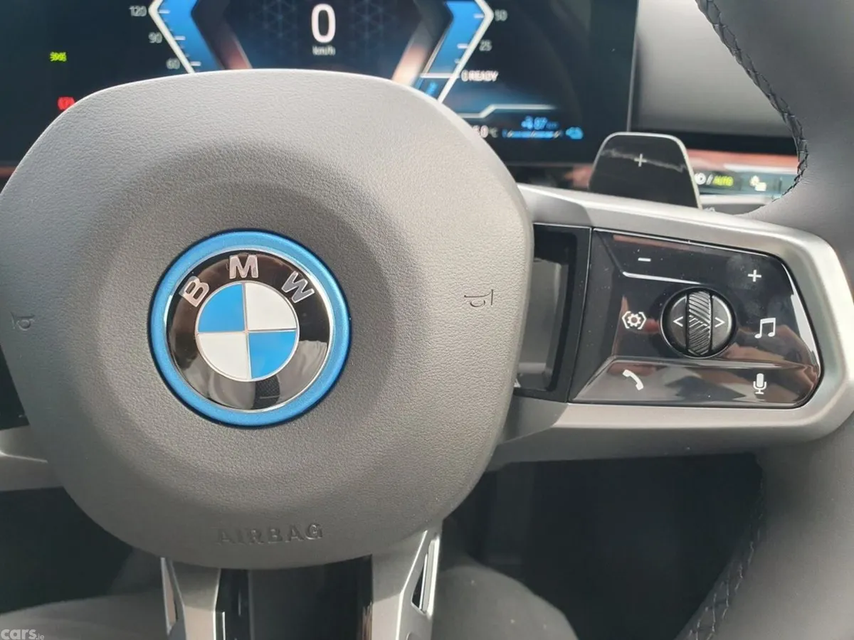 BMW 5-Series Saloon, Petrol Plug-in Hybrid, 2026, Black