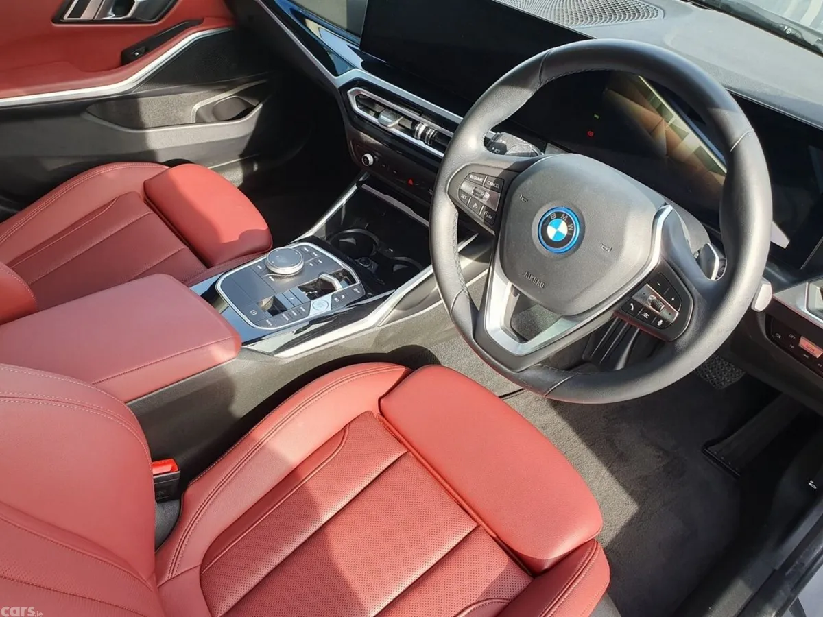 BMW 3-Series Saloon, Petrol Plug-in Hybrid, 2024, Grey