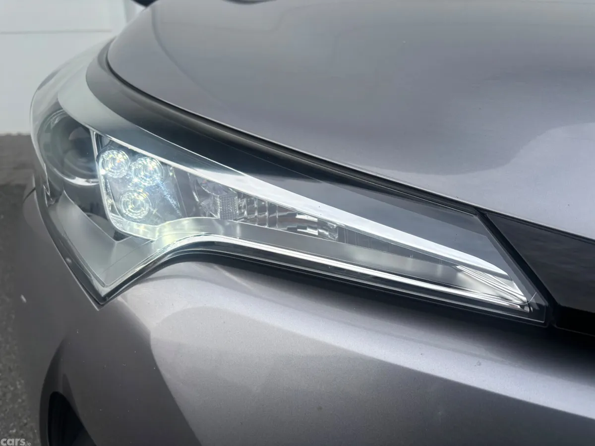 Toyota C-HR Hatchback, Petrol, 2017, Grey