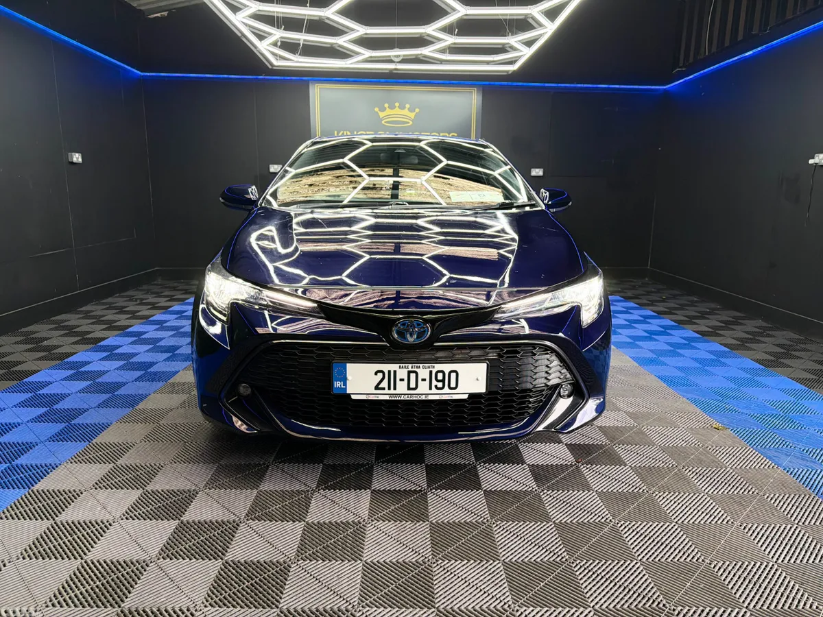 Toyota Corolla Hatchback, Petrol Hybrid, 2021, Blue