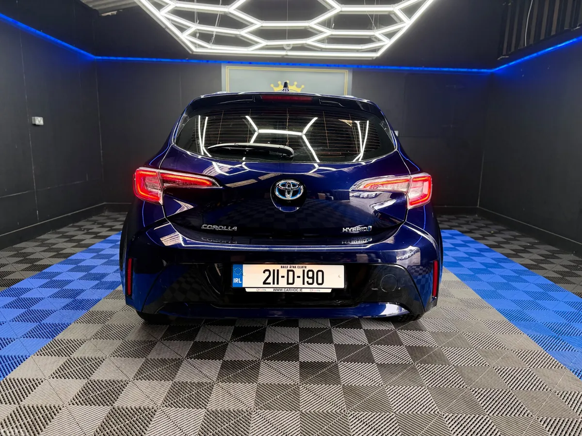 Toyota Corolla Hatchback, Petrol Hybrid, 2021, Blue