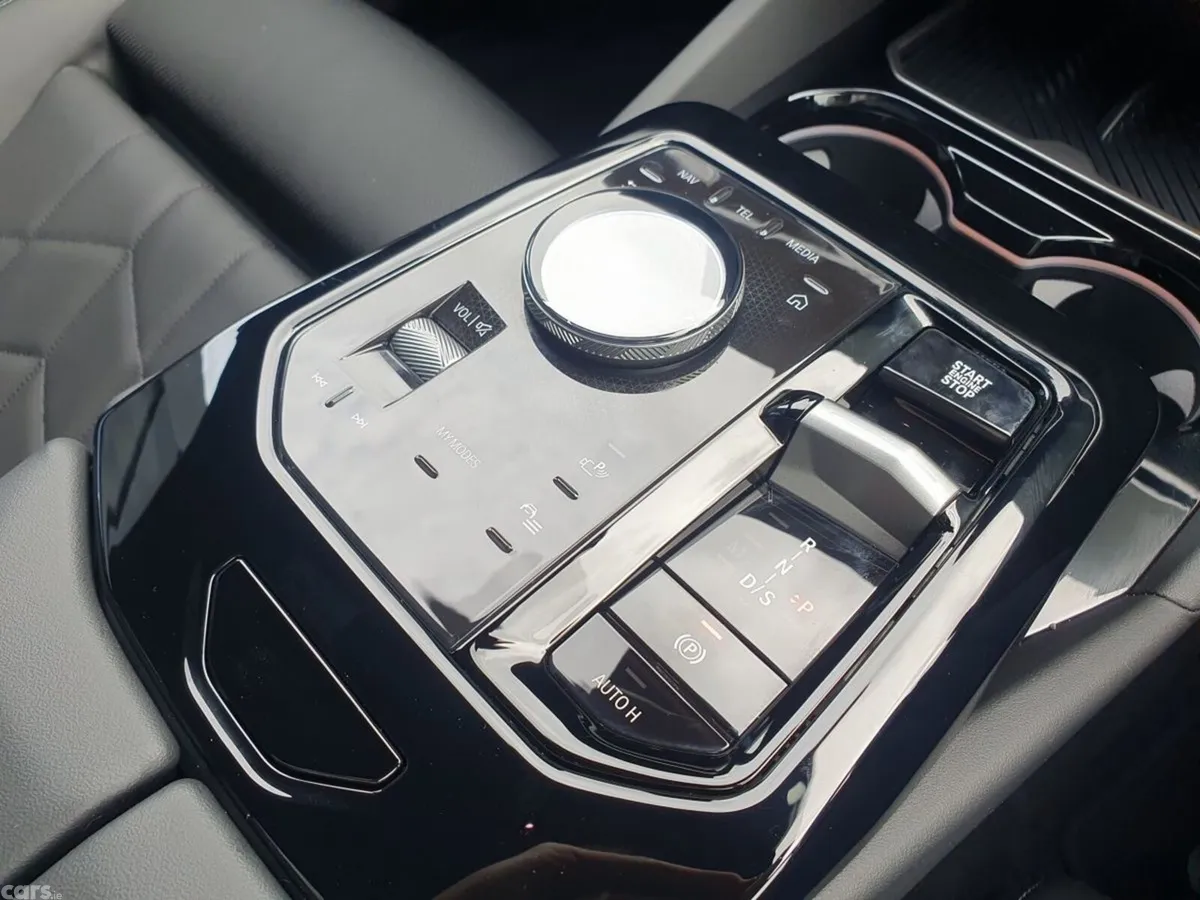 BMW 5-Series Saloon, Petrol Plug-in Hybrid, 2026, Black