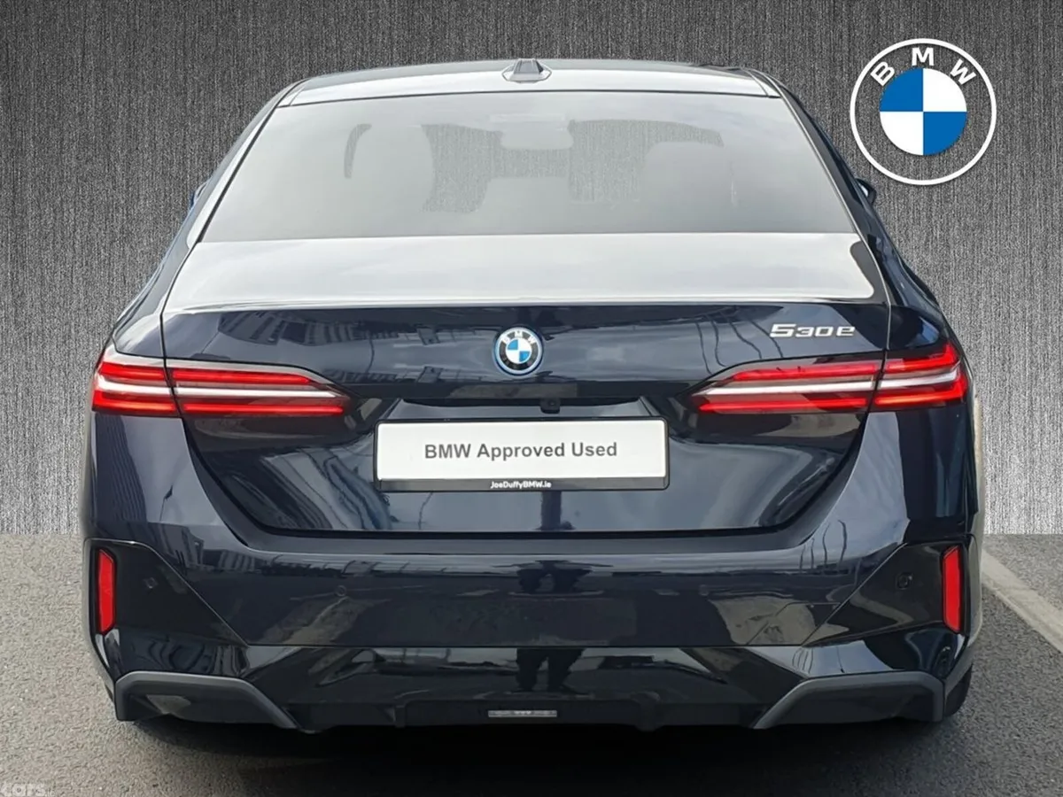 BMW 5-Series Saloon, Petrol Plug-in Hybrid, 2026, Black