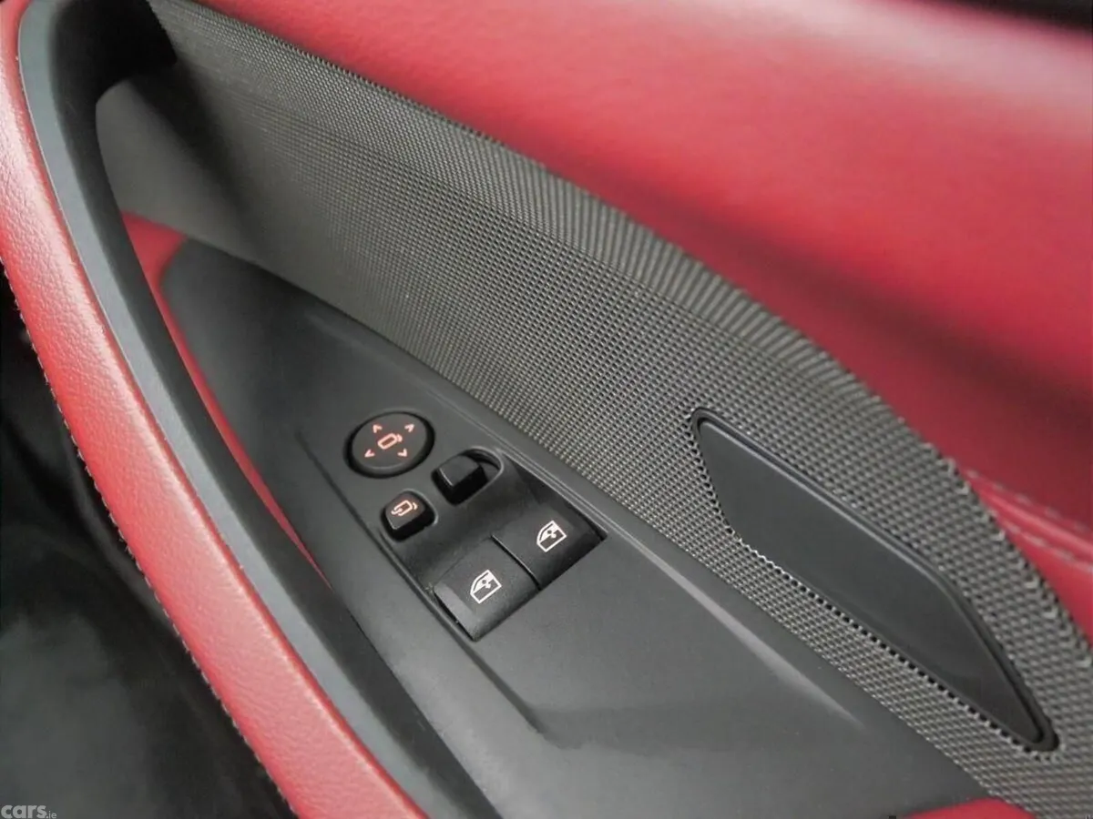 BMW 4-Series Coupe, Diesel Hybrid, 2023, Grey