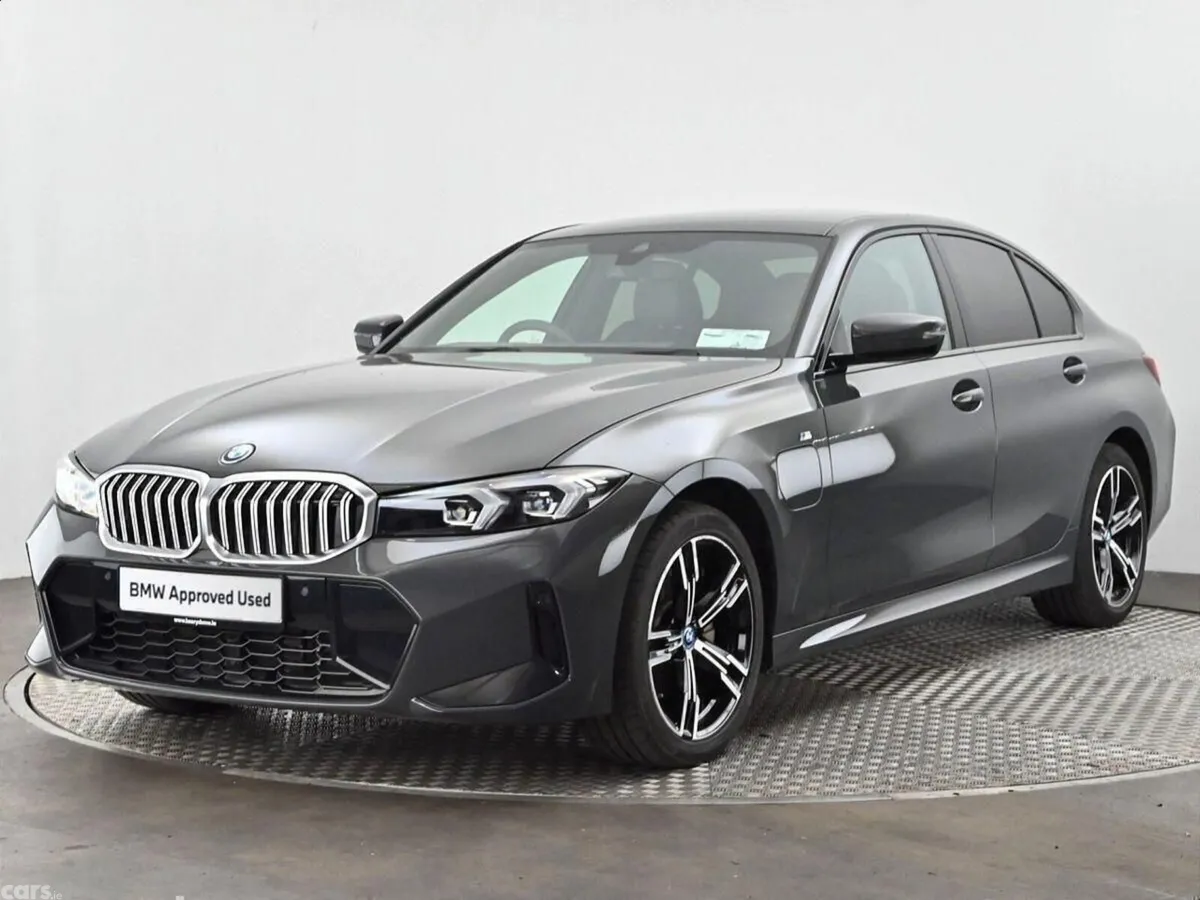 BMW 3-Series Saloon, Petrol Plug-in Hybrid, 2025, Grey