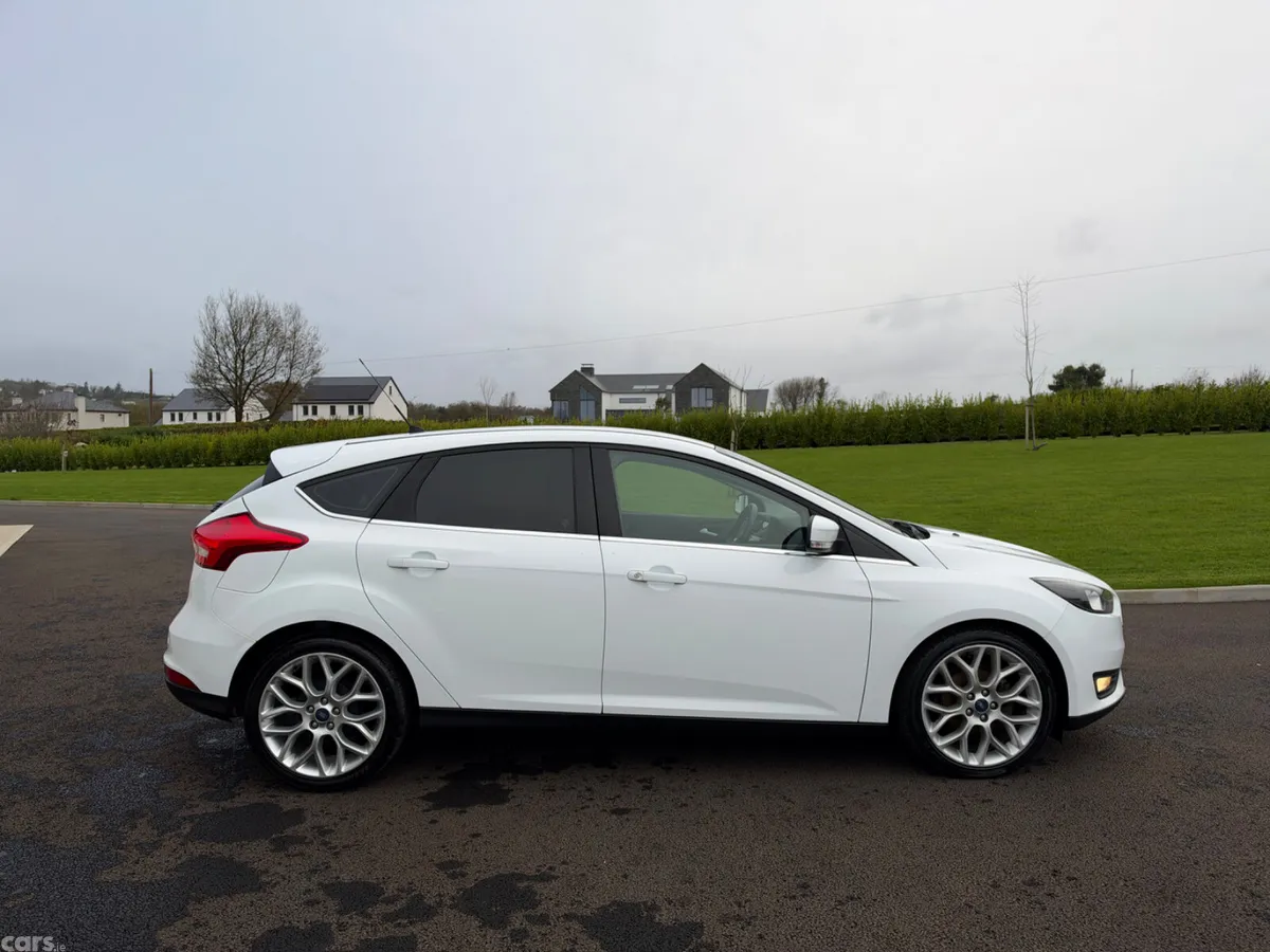 Ford Focus Hatchback, Diesel, 2017, White