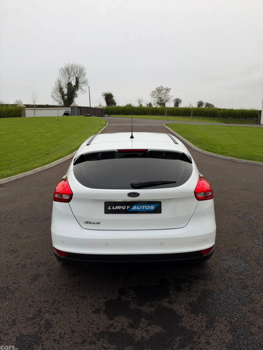 Ford Focus Hatchback, Diesel, 2017, White