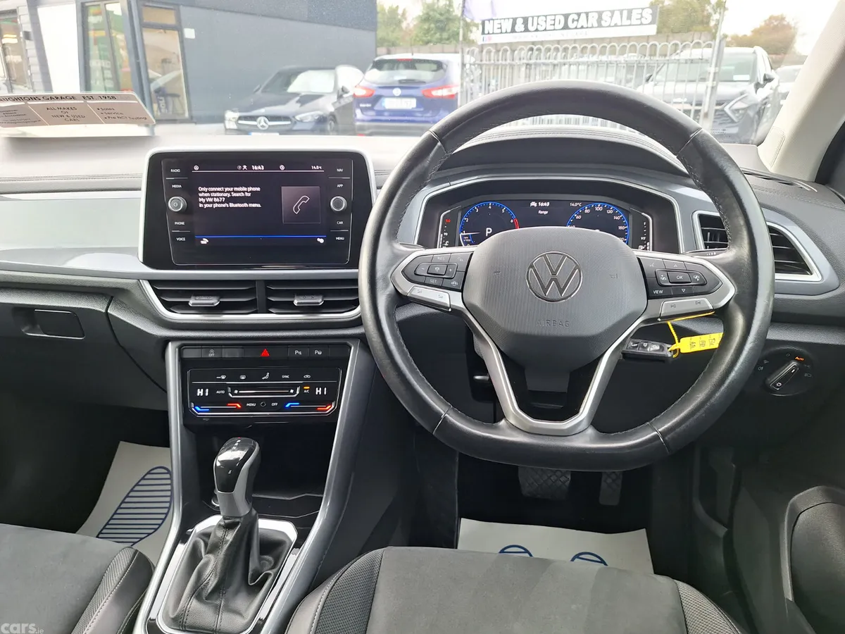 Volkswagen T-Roc SUV, Petrol, 2023, Grey