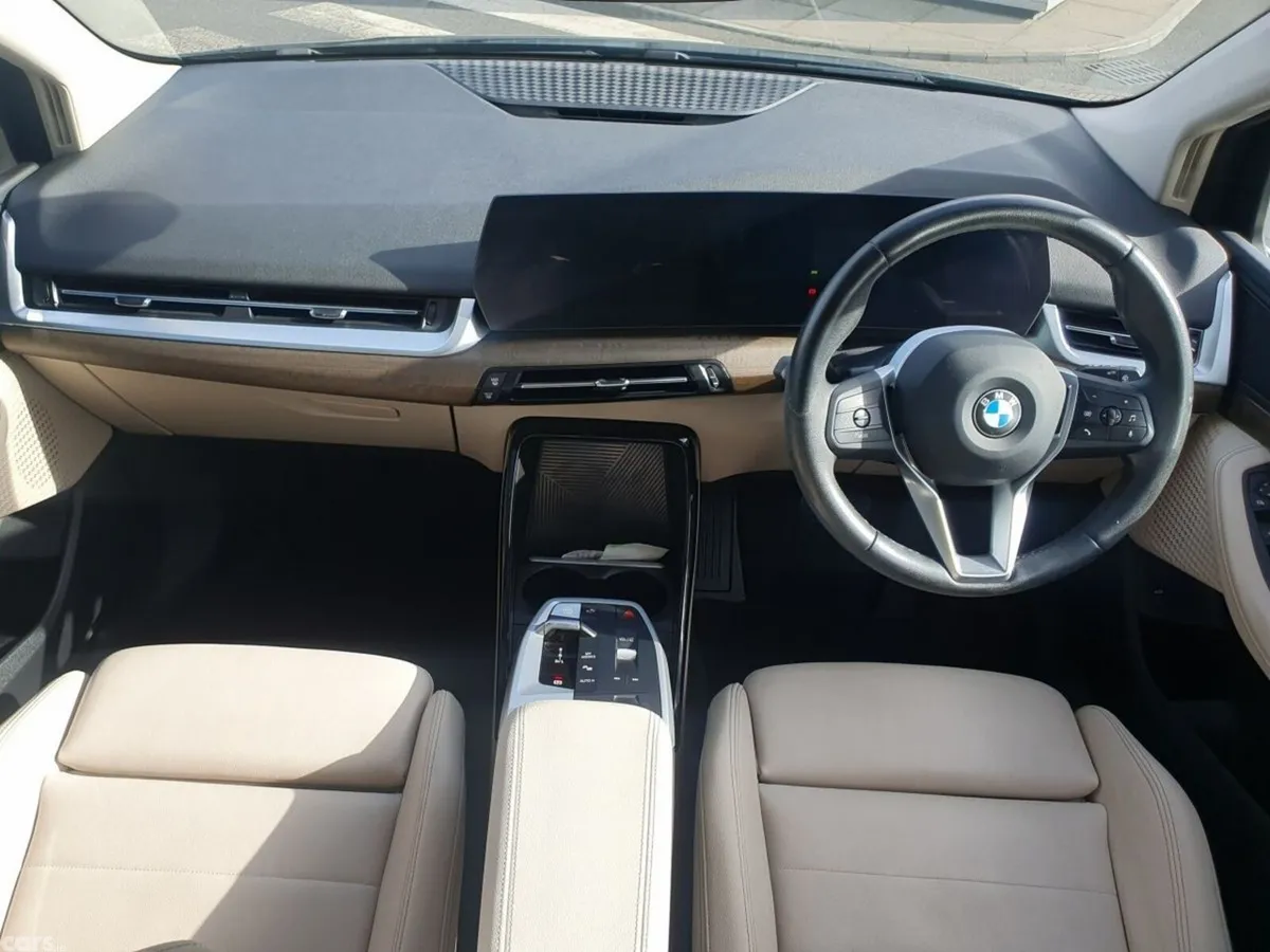 BMW 2-Series MPV, Petrol Hybrid, 2023, Green
