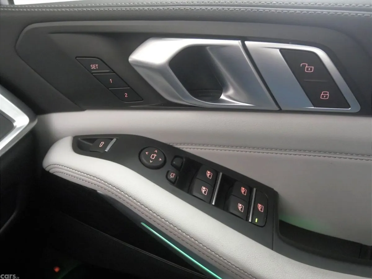 BMW X5 SUV, Petrol Plug-in Hybrid, 2024, Green