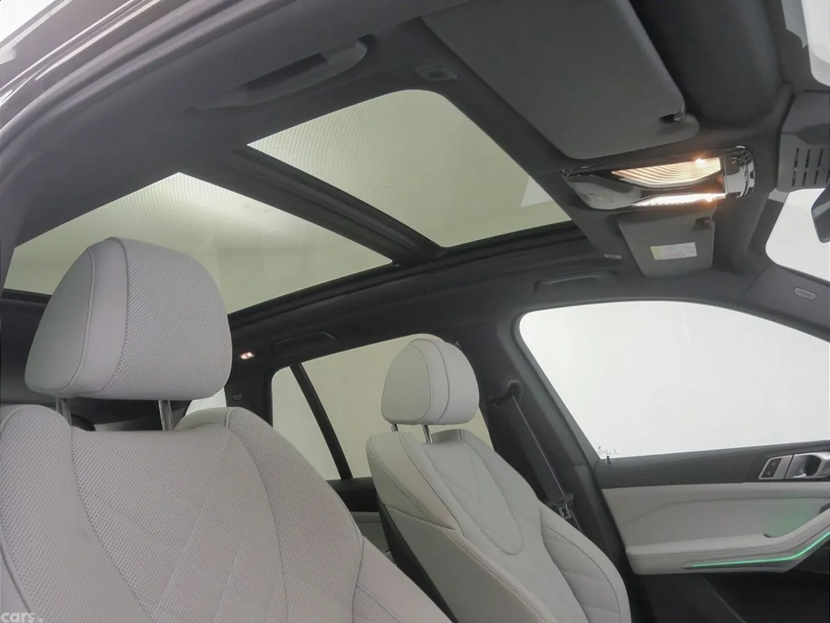 BMW X5 SUV, Petrol Plug-in Hybrid, 2024, Green