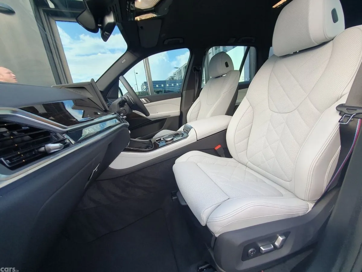 BMW X5 SUV, Petrol Plug-in Hybrid, 2026, Black