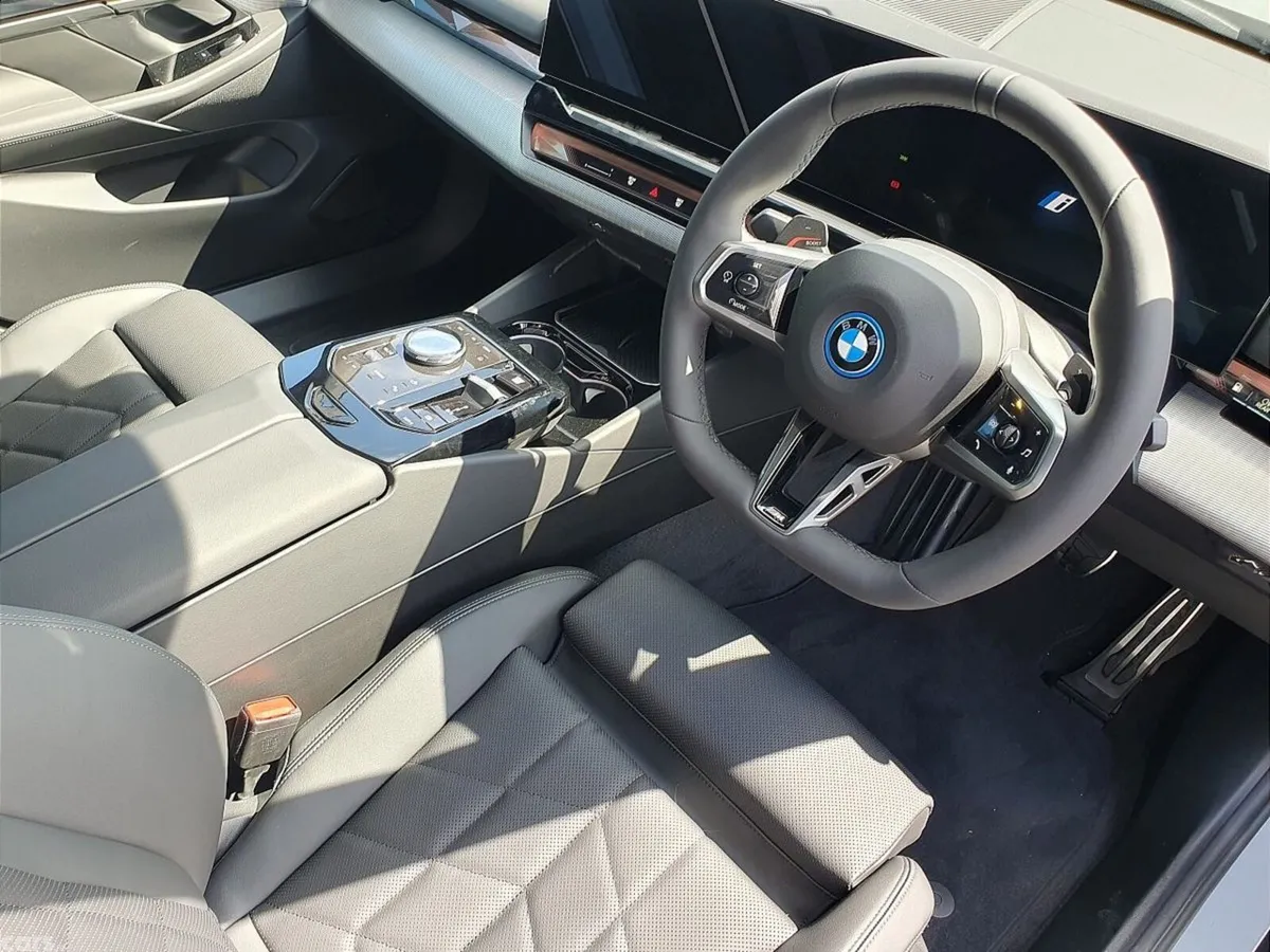 BMW 5-Series Saloon, Petrol Plug-in Hybrid, 2026, Grey