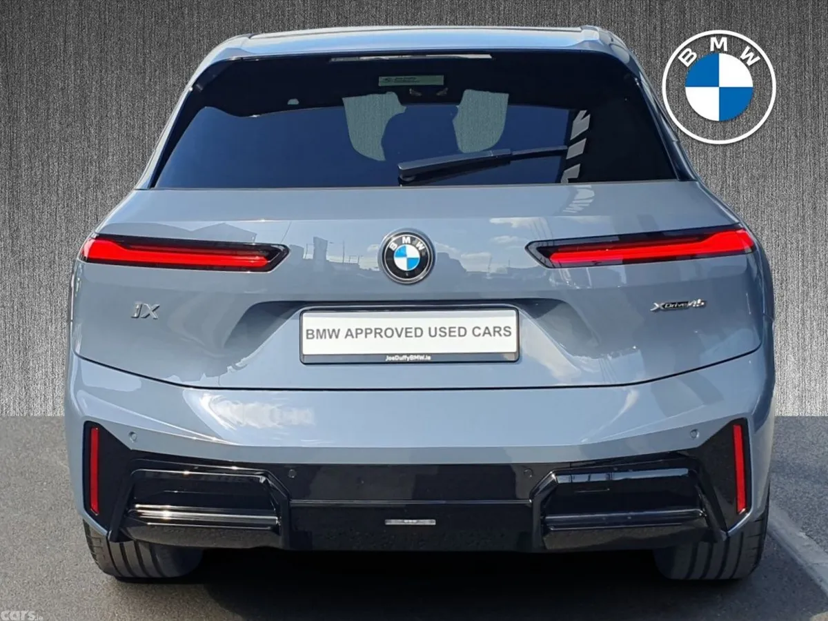 BMW iX SUV, Electric, 2026, Grey