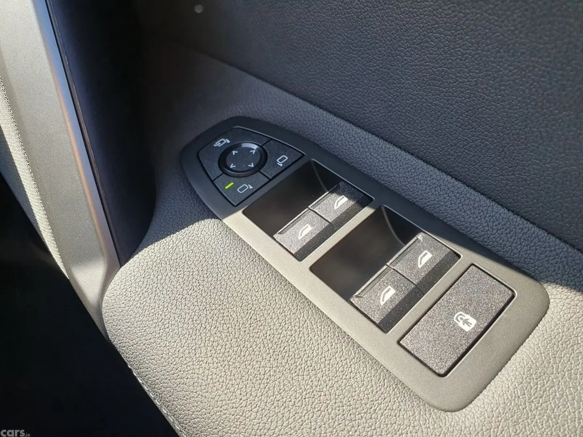 BMW iX SUV, Electric, 2026, Grey