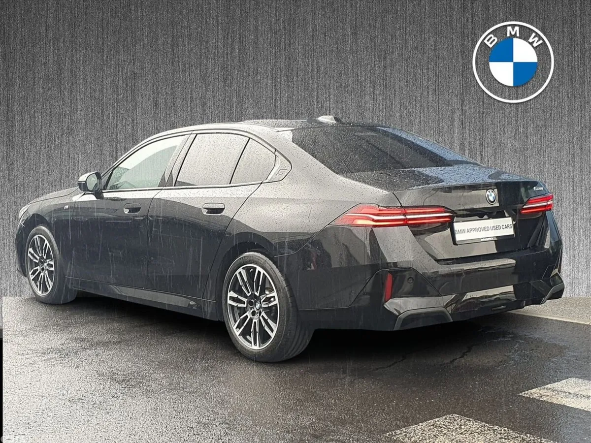 BMW 5-Series Saloon, Petrol Hybrid, 2024, Black
