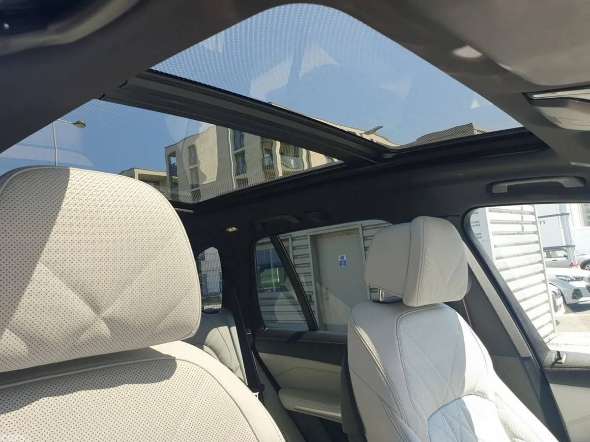 BMW X5 SUV, Petrol Plug-in Hybrid, 2023, White