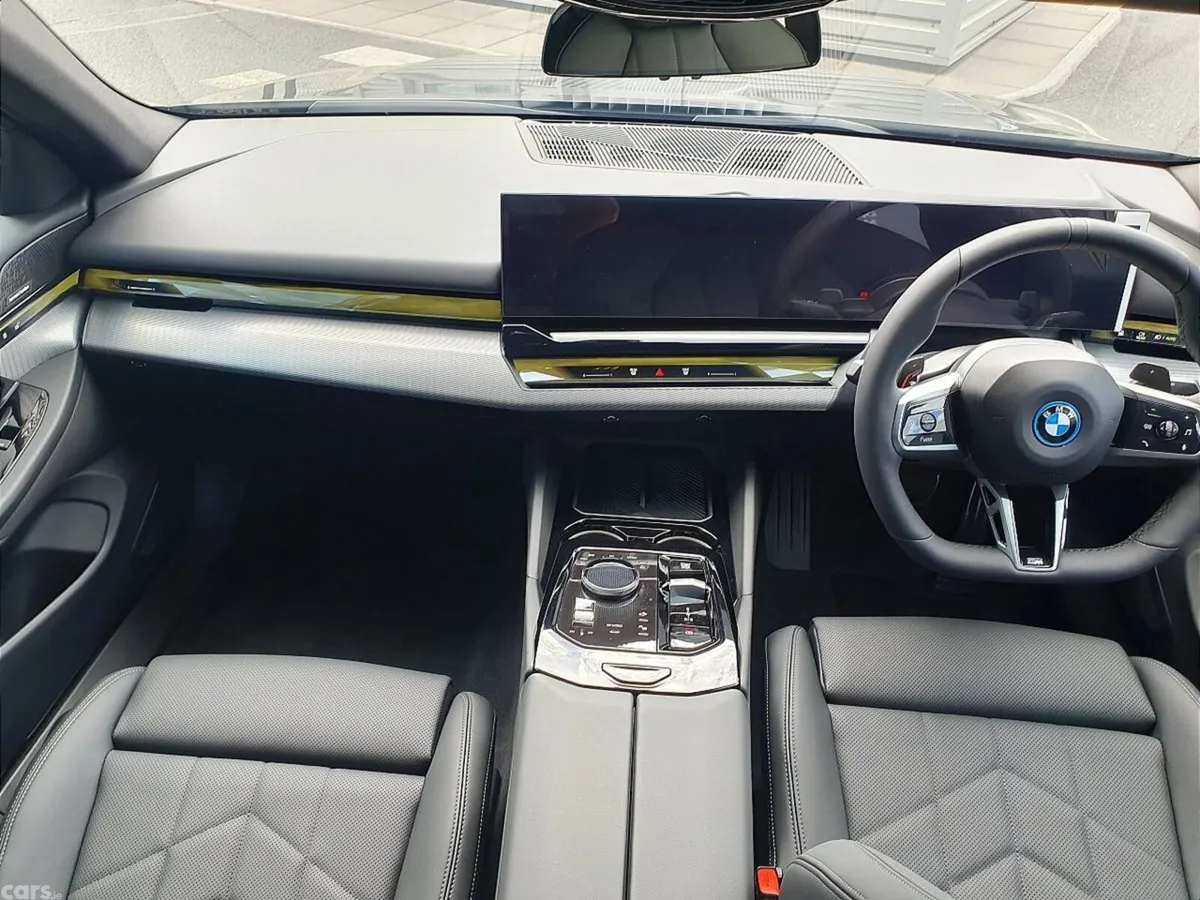 BMW 5-Series Saloon, Petrol Plug-in Hybrid, 2026, Grey