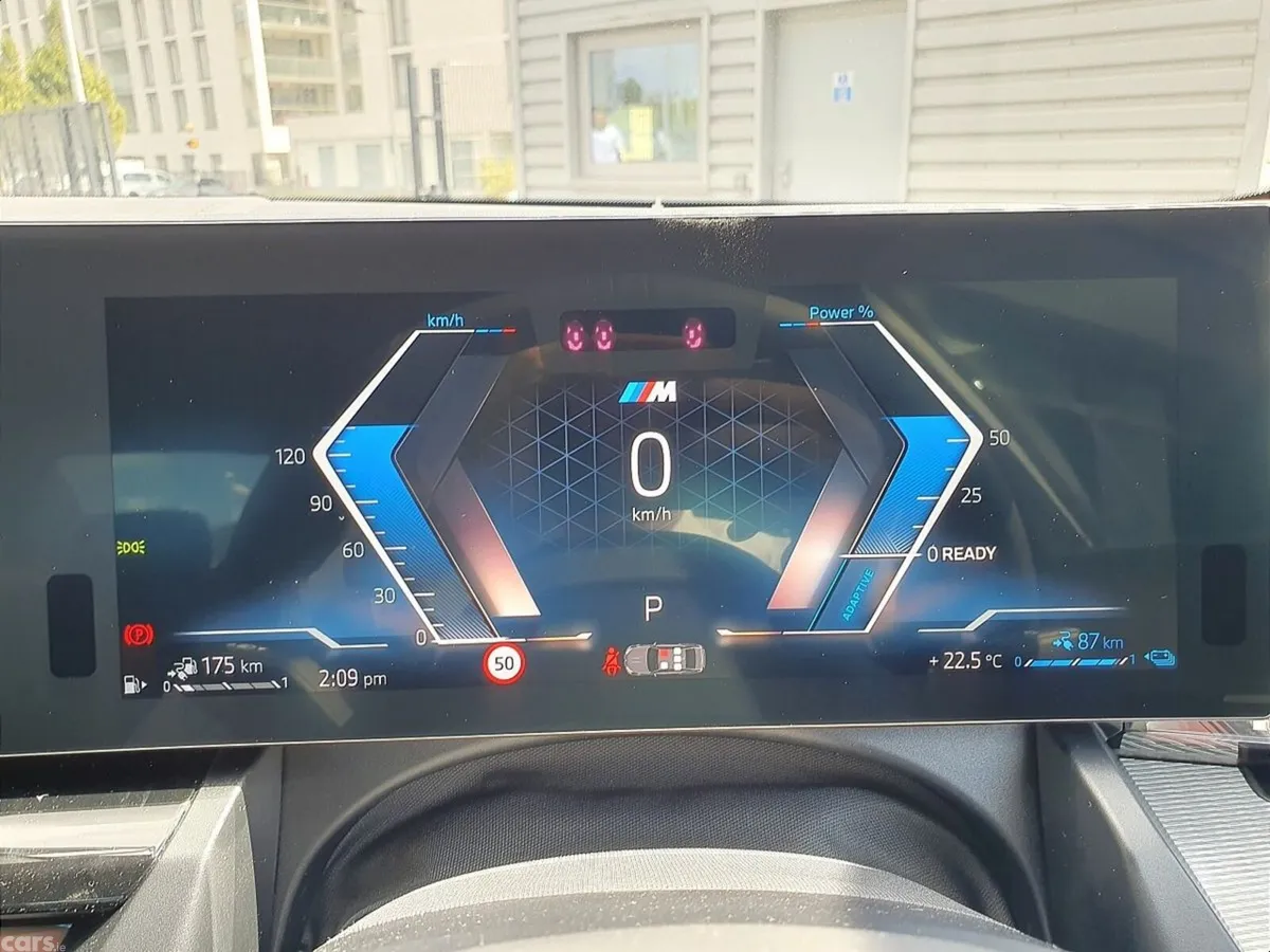 BMW 5-Series Saloon, Petrol Plug-in Hybrid, 2026, Blue