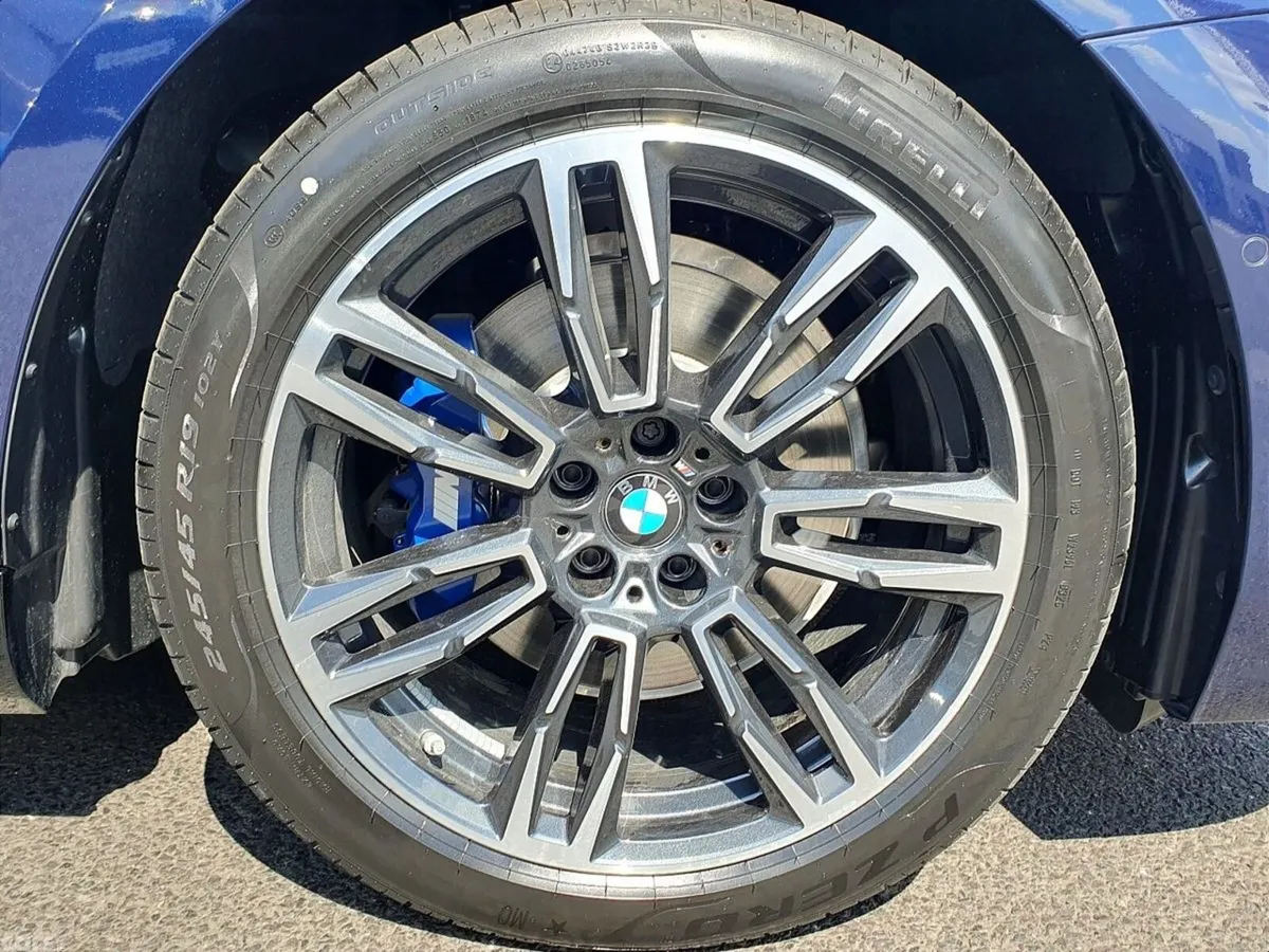 BMW 5-Series Saloon, Petrol Plug-in Hybrid, 2026, Blue
