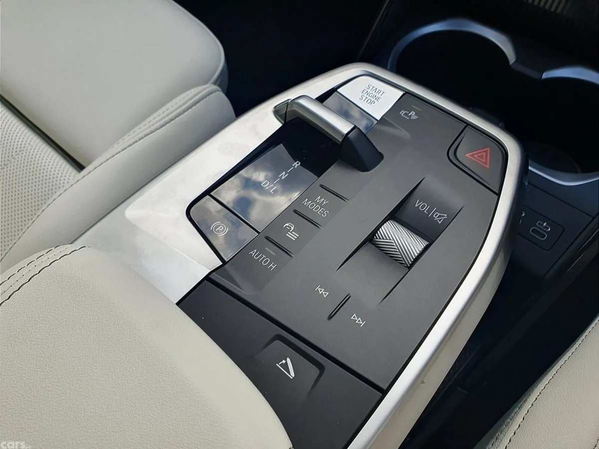 BMW X1 SUV, Petrol Plug-in Hybrid, 2026, Green