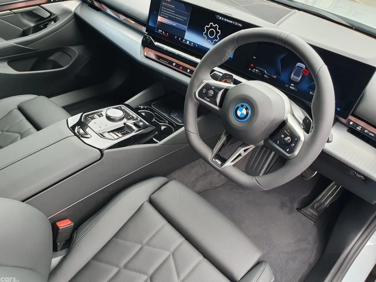BMW 5-Series Saloon, Petrol Plug-in Hybrid, 2026, Grey