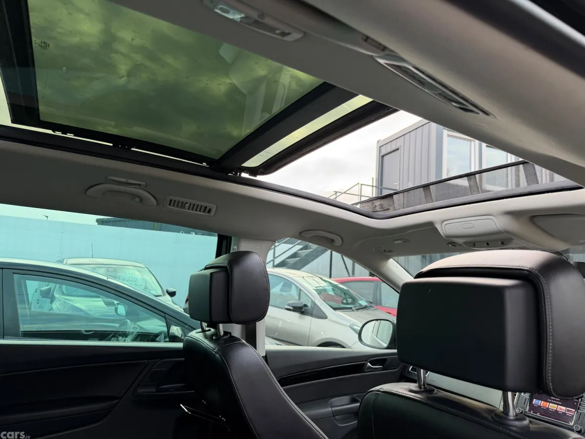 Volkswagen Sharan MPV, Diesel, 2018, Black