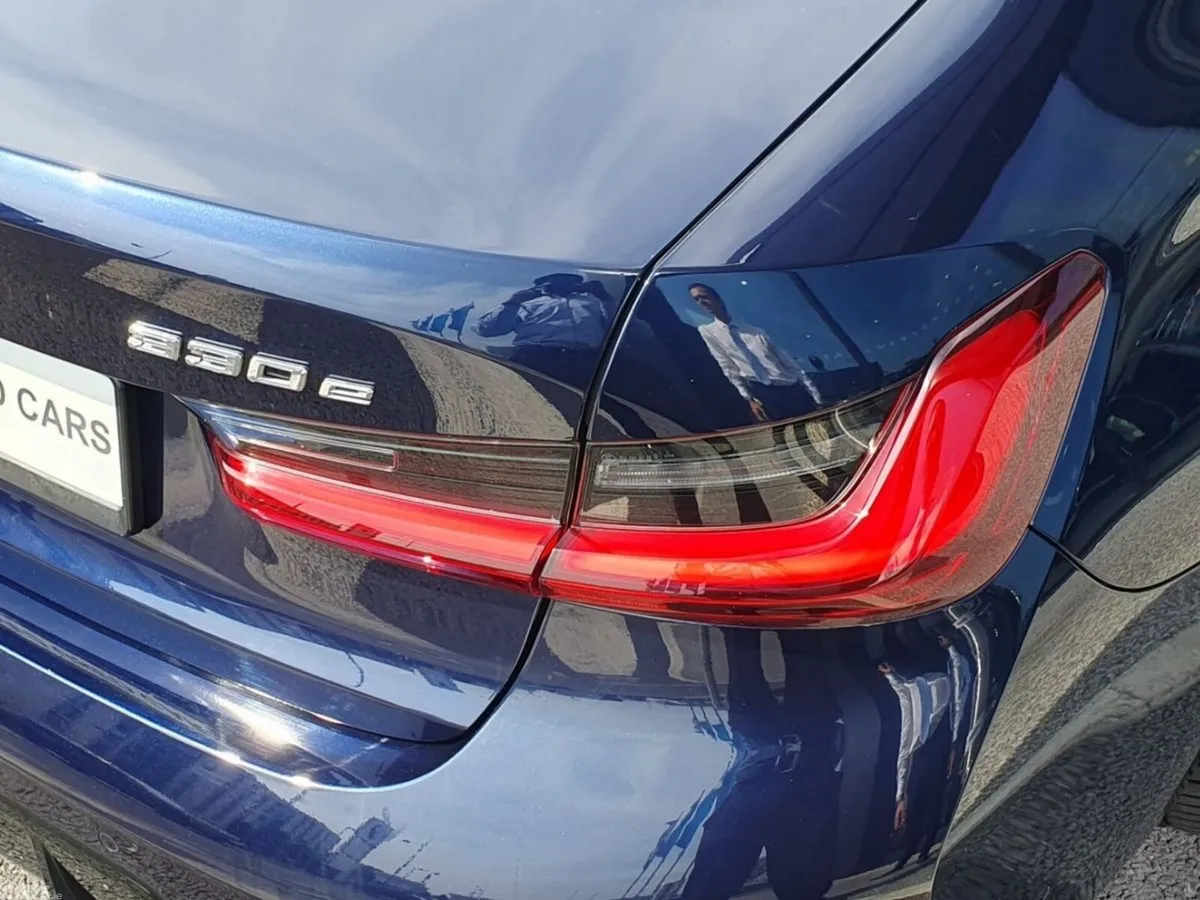 BMW 3-Series Saloon, Petrol Plug-in Hybrid, 2023, Blue