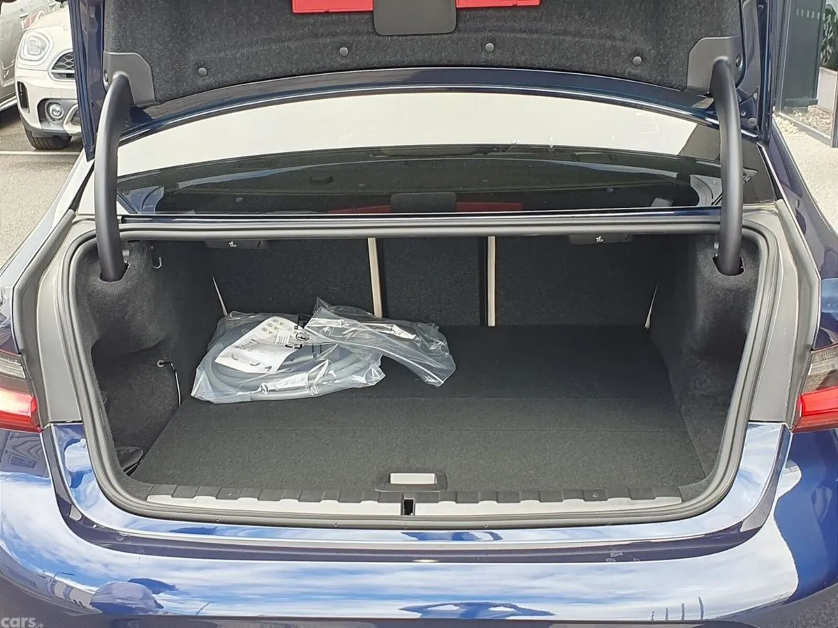 BMW 3-Series Saloon, Petrol Plug-in Hybrid, 2026, Blue
