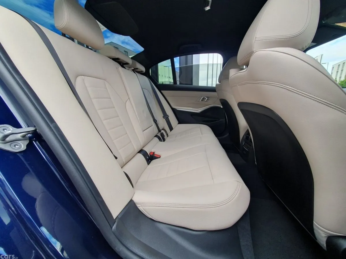BMW 3-Series Saloon, Petrol Plug-in Hybrid, 2026, Blue