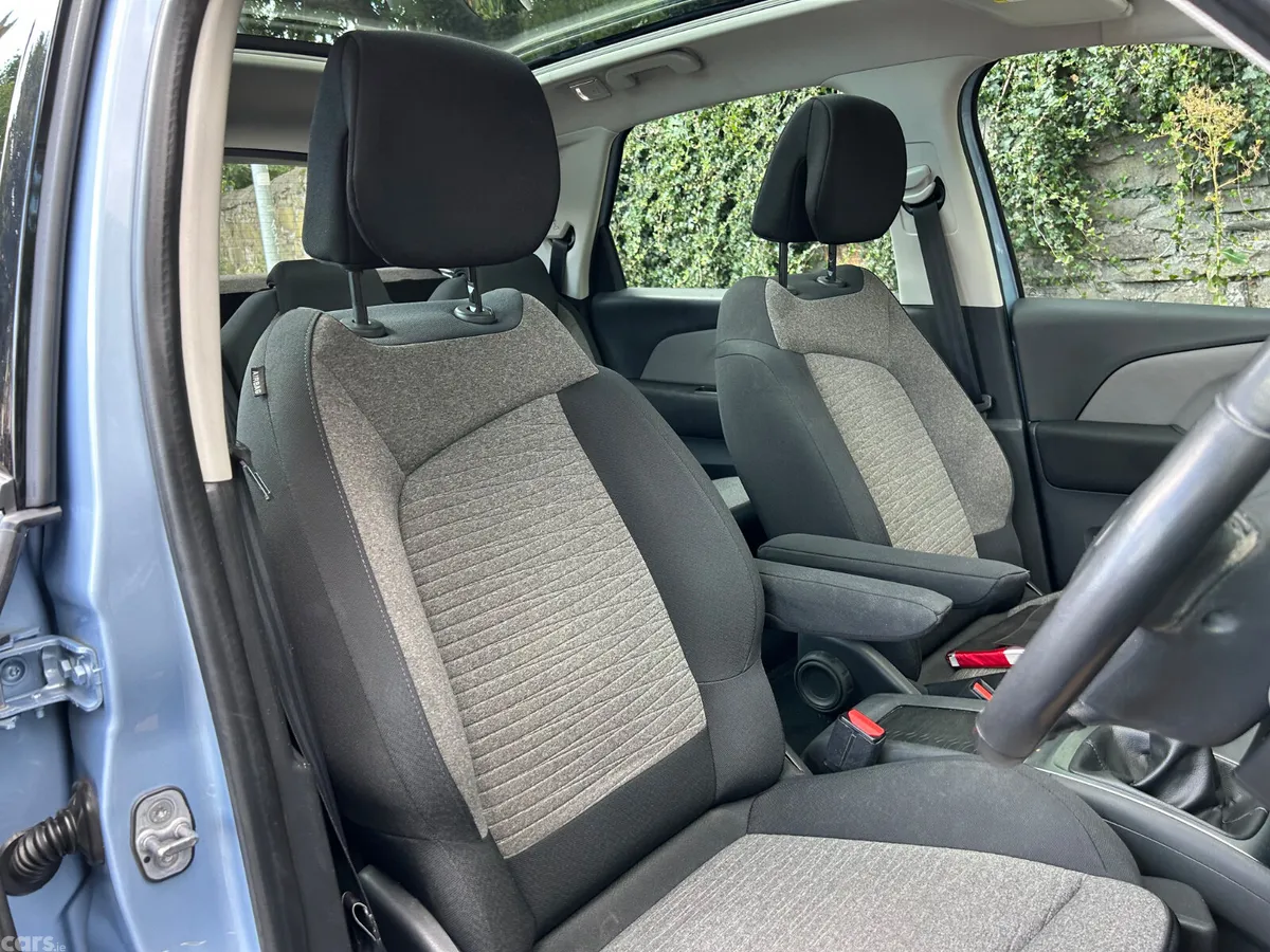 Citroen C4 Picasso MPV, Diesel, 2016, Blue