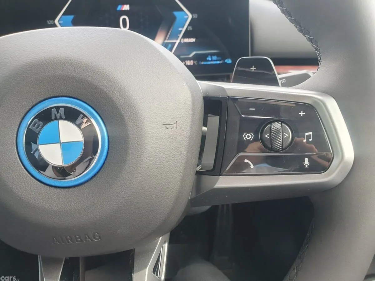 BMW 5-Series Saloon, Petrol Plug-in Hybrid, 2026, Black