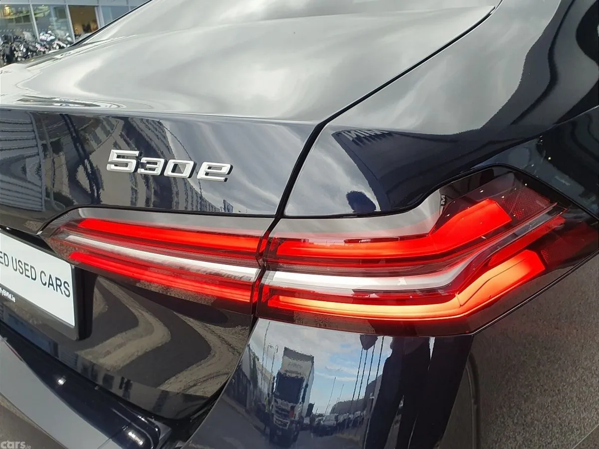 BMW 5-Series Saloon, Petrol Plug-in Hybrid, 2026, Black